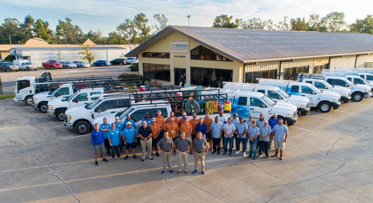 GROUP ALL CENTERED partial fleet DJI_0254 with new sign (1)